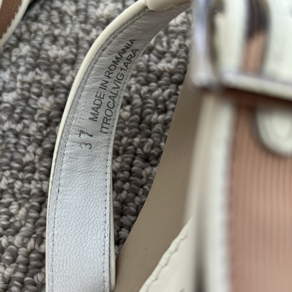 Burberry Lancaster Nova Flip Flop Sandals Shoes Slides 37 White Tan Classic - Picture 3 of 13